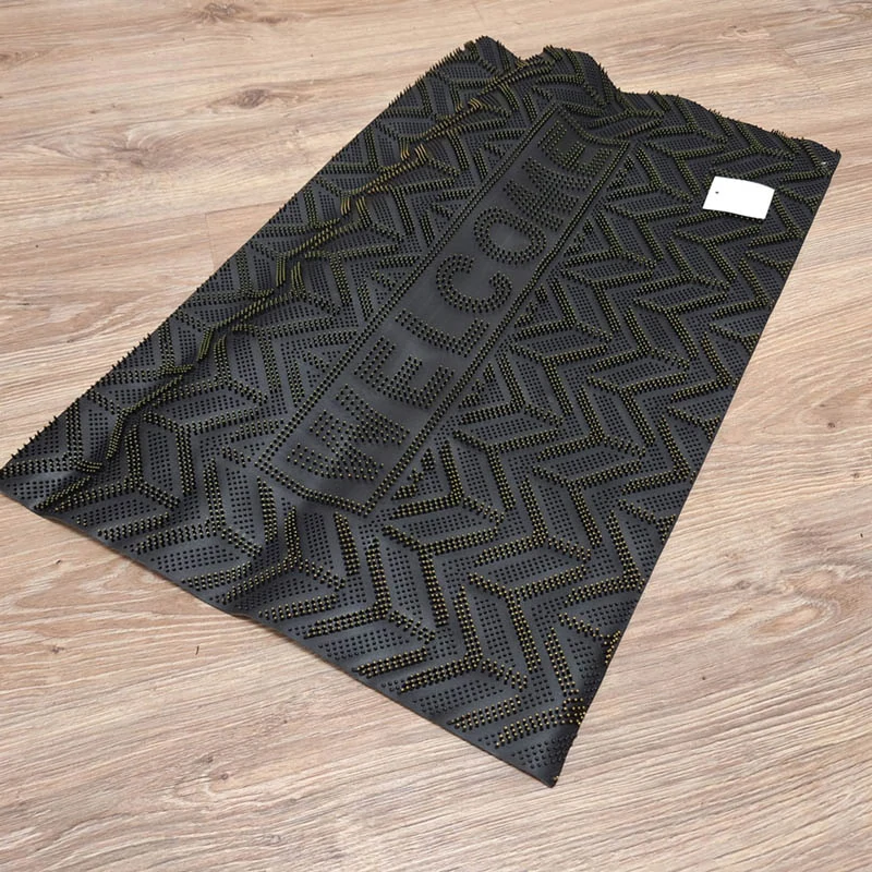 Gumená vonkajšia rohožka 40 × 60 cm protišmyková