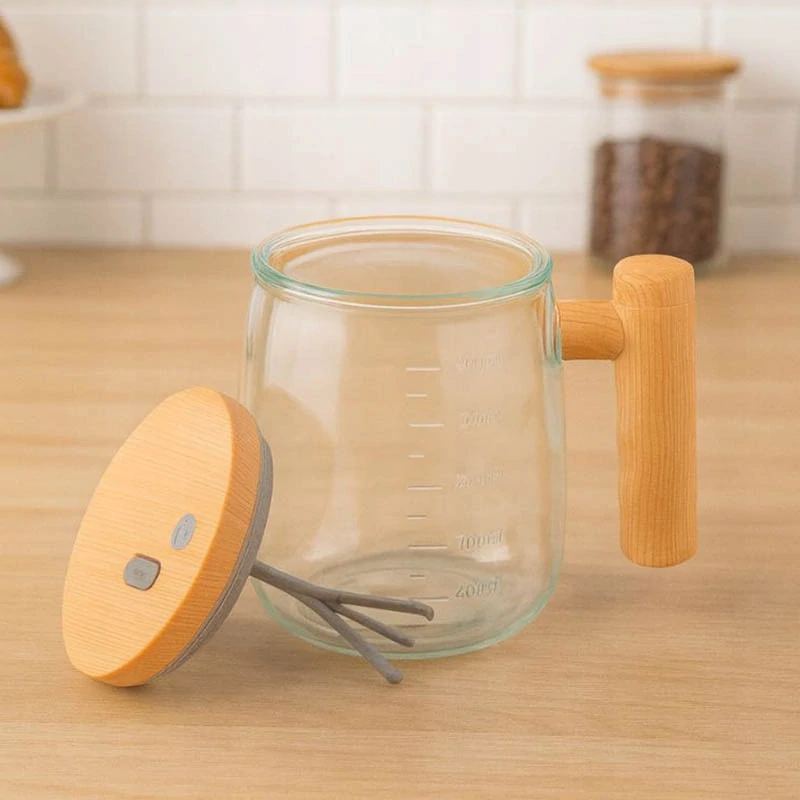 Elektrický samomiešací pohár na kávu, čaj a nápoje 400 ml