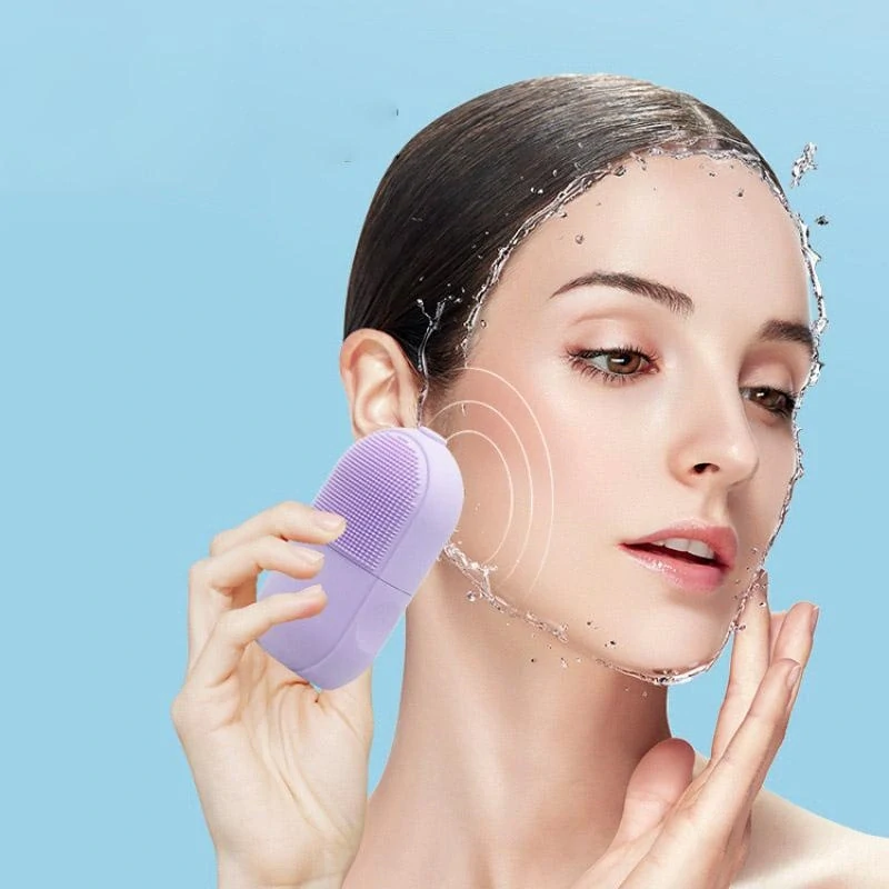 Masážny chladiaci valček na tvár