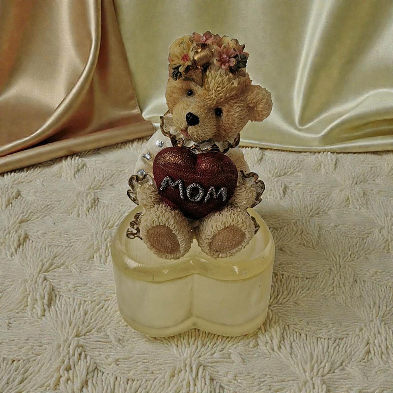 Sklenená šperkovnica s medvedíkom MOM