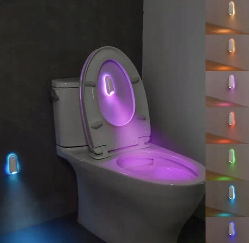 Nočná LED RGB lampa do WC s pohybovým senzorom