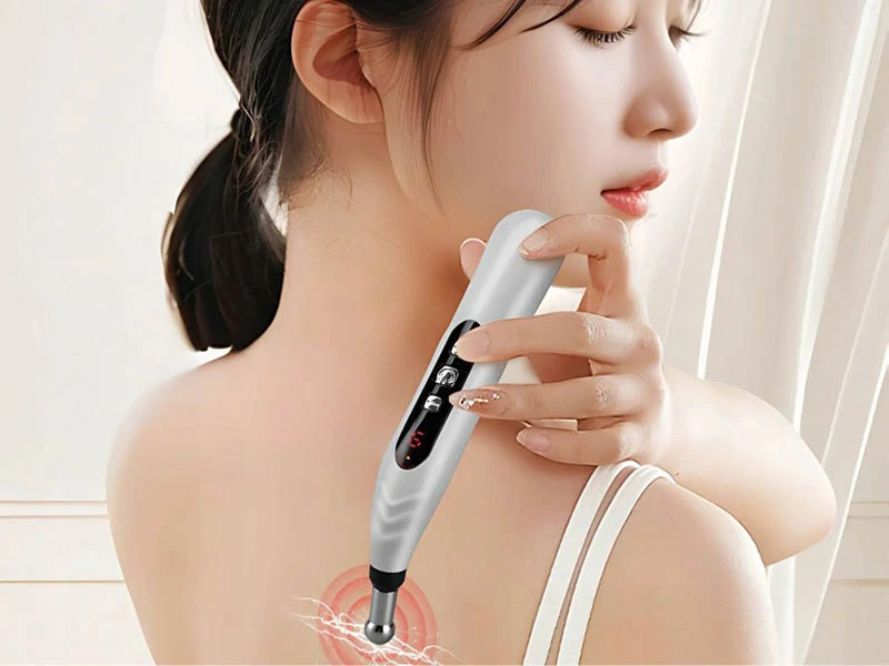 Masážne pero na akupunktúrnu stimuláciu s LCD displejom