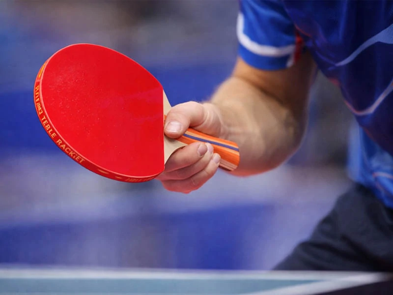 Sada na stolný tenis – 2 rakety, 3 loptičky a puzdro