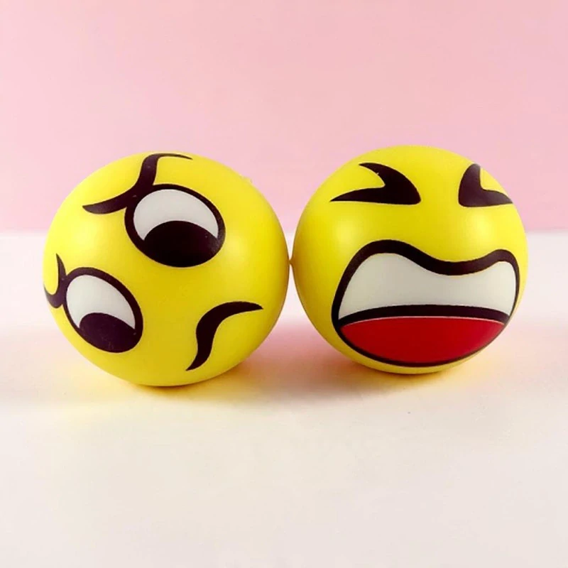 Antistresová loptička Smiley 6,3 cm – žltá