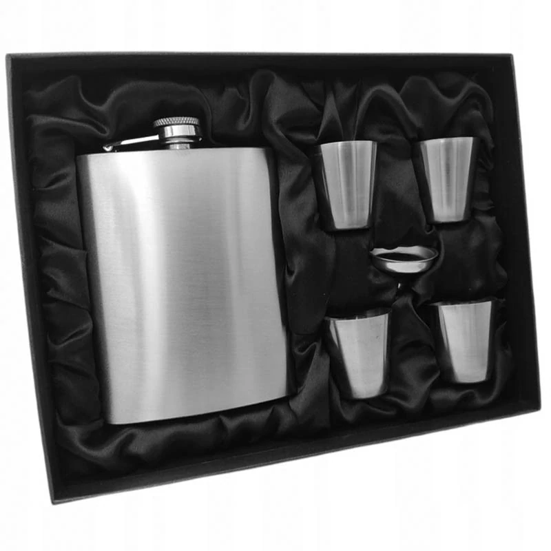 Darčeková sada ploskačka so štamperlíkmi a lievikom