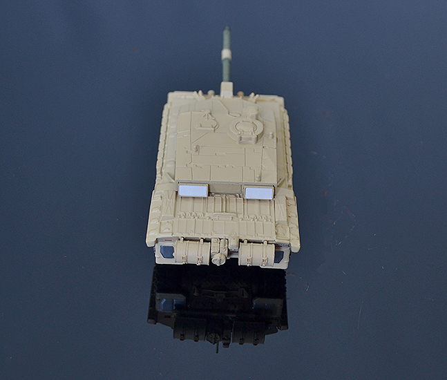 Model tanku FV 4034 Challenger 2 1:74