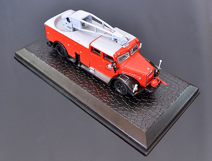 DeAgostini Model veterán RKW 10 Metz MAN 758-L1 1:72