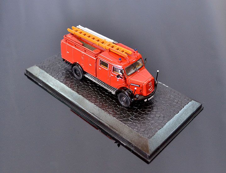 DeAgostini Model veterán Henschel HS 100-AK 1:72