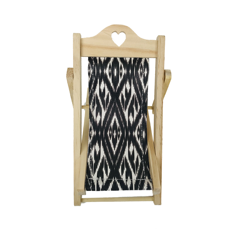 Drevená dekorácia plážové lehátko