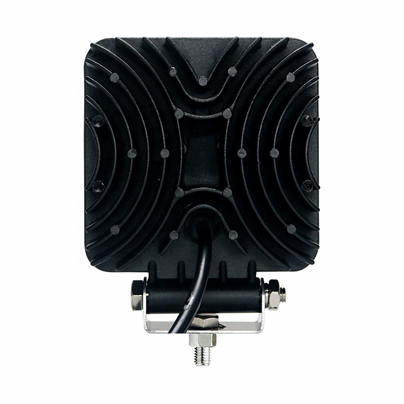 Halogénová pracovná lampa LED 126W