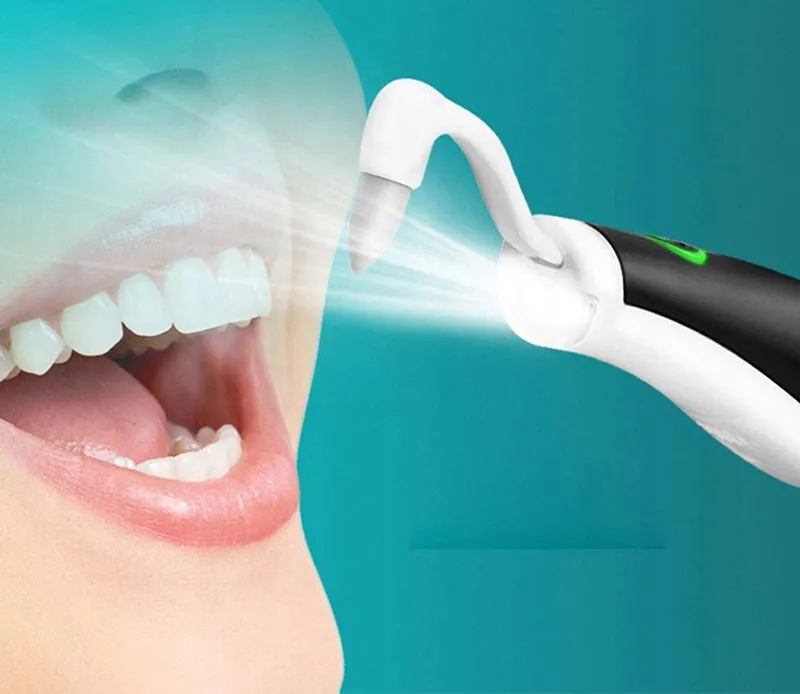 Ultrazvukový čistič na zuby a zubný kameň biely