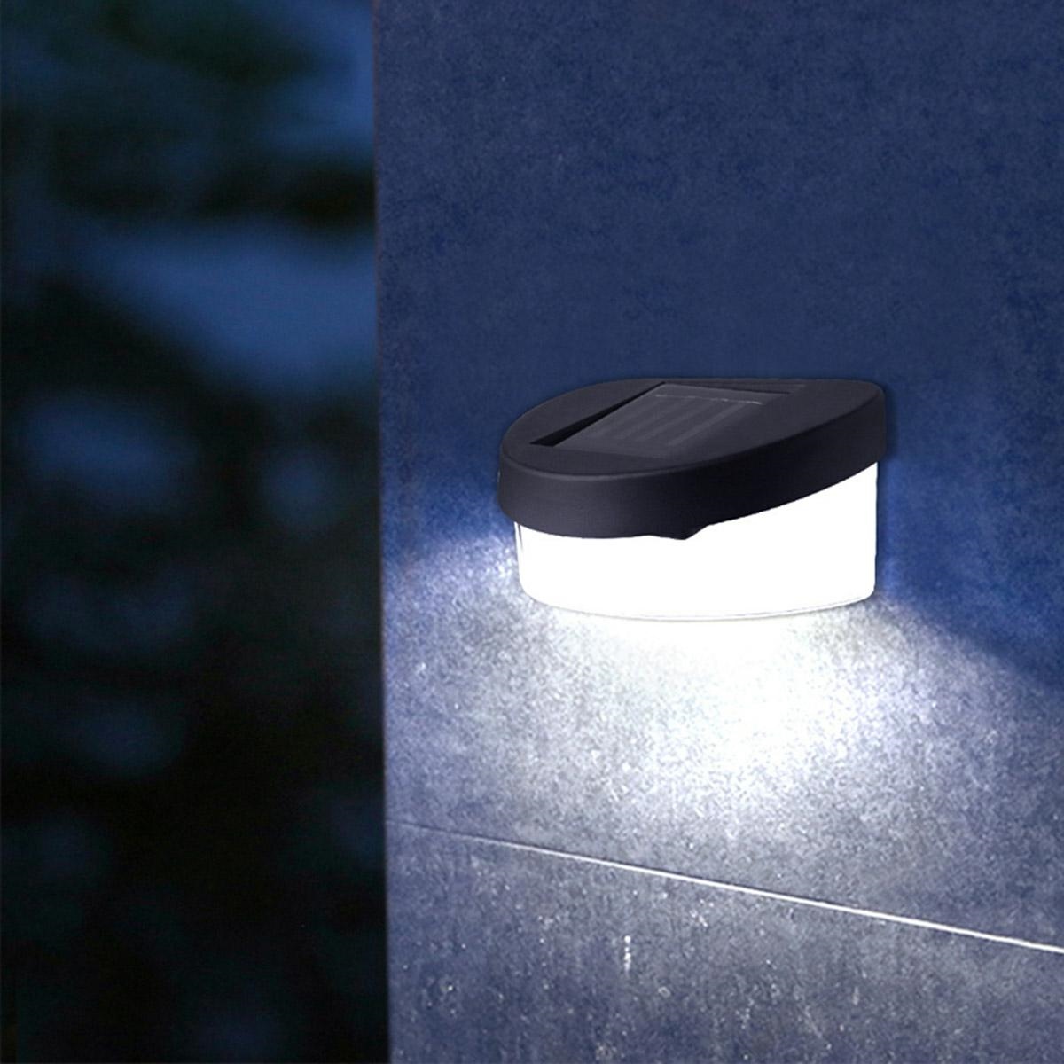 Záhradná solárna lampa  