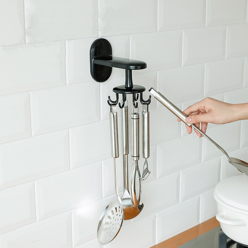 Kuchynský vešiak otočný