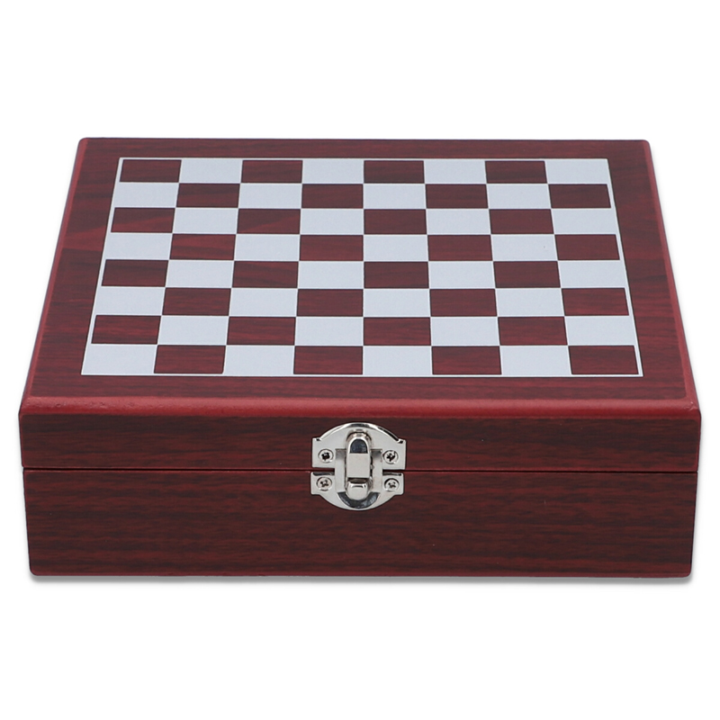 Ploskačka 240ml s pohárikmi a lievikom v darčekovej kazete Chess