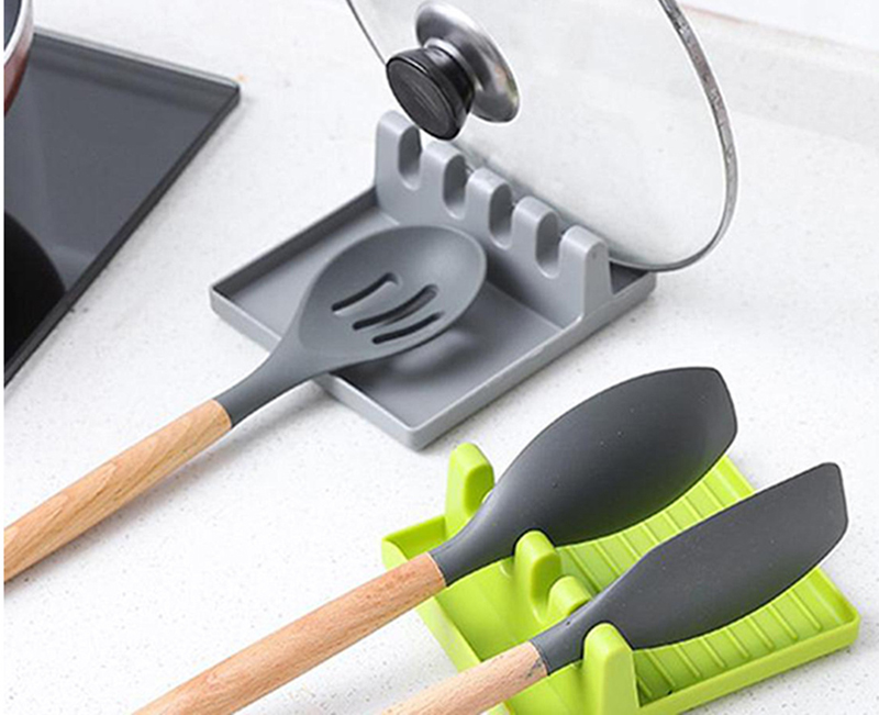 Odkvapkávacia podložka na varešky a pokrievku