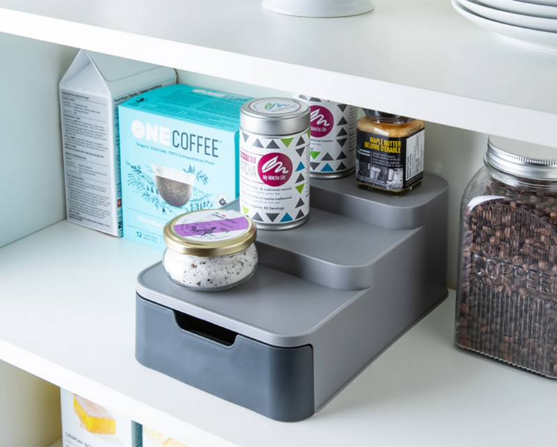 Organizér na drobnosti trojúrovňový so zásuvkou