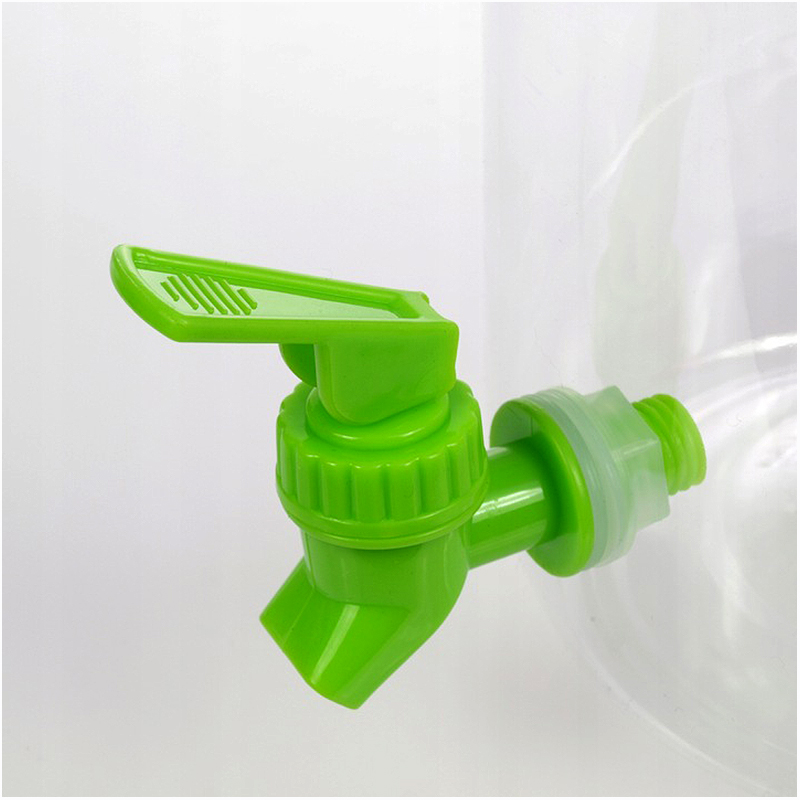 Nádoba na nápoje s kohútikom 2,5L + 4 poháre zelená