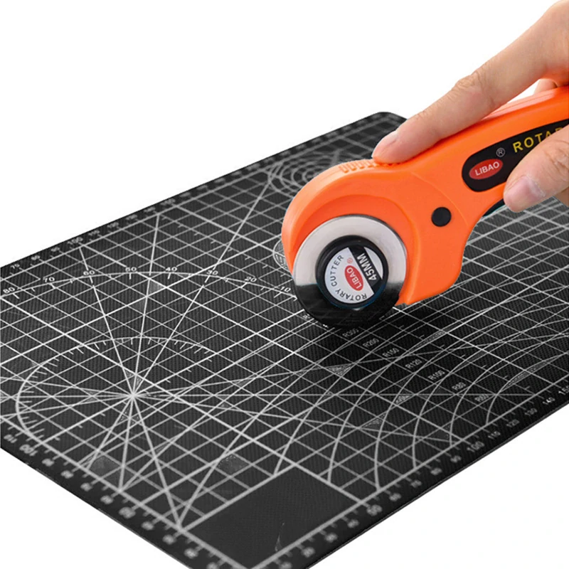 Modelárska podložka na rezanie A3 obojstranná čierna