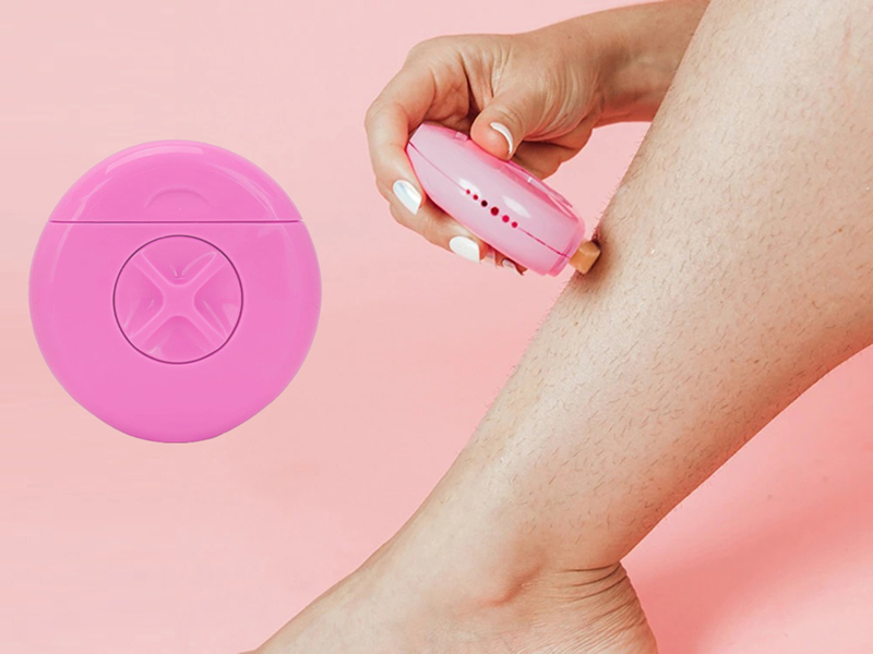 Jadeitový masážny valček na tvár s holiacim strojčekom 3v1