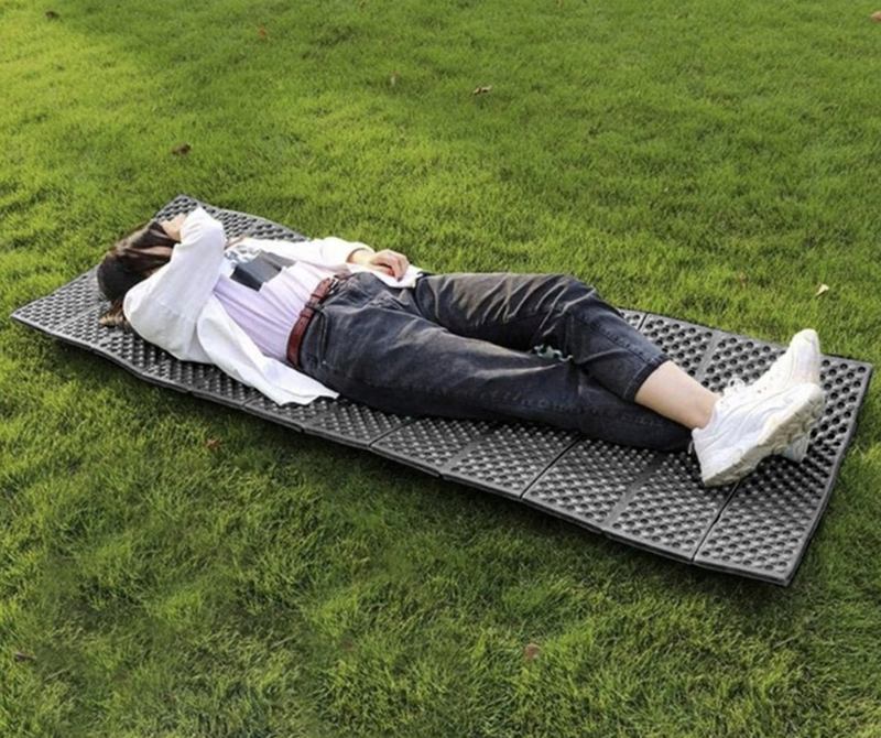 Turistická karimatka skladacia 180x60cm Trizand