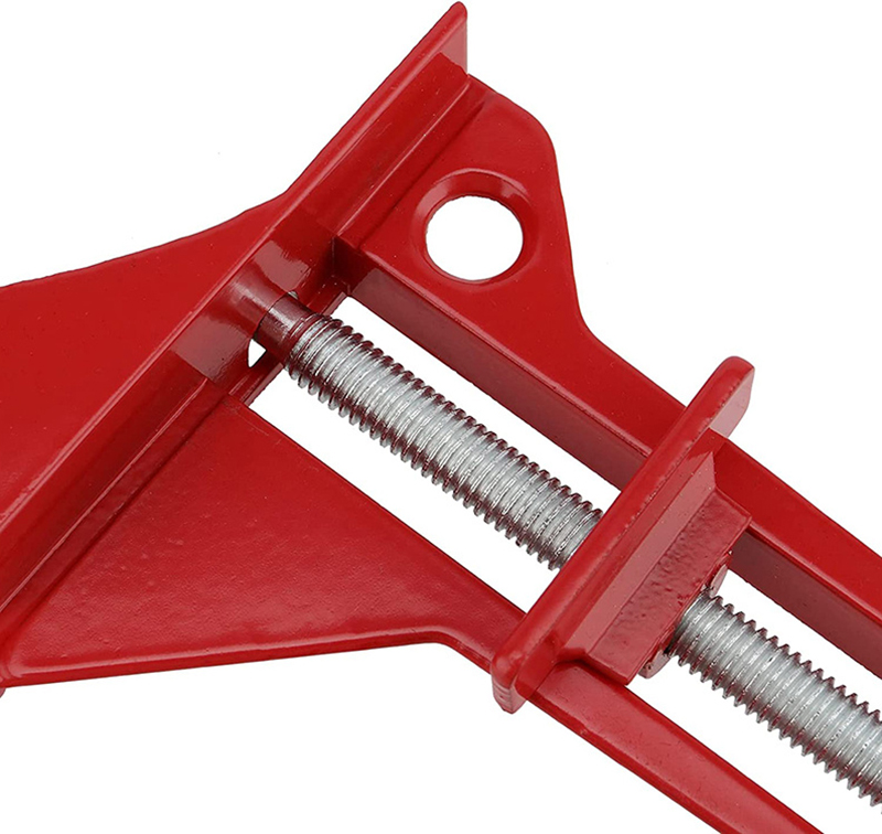 Stolárska svorka rohová