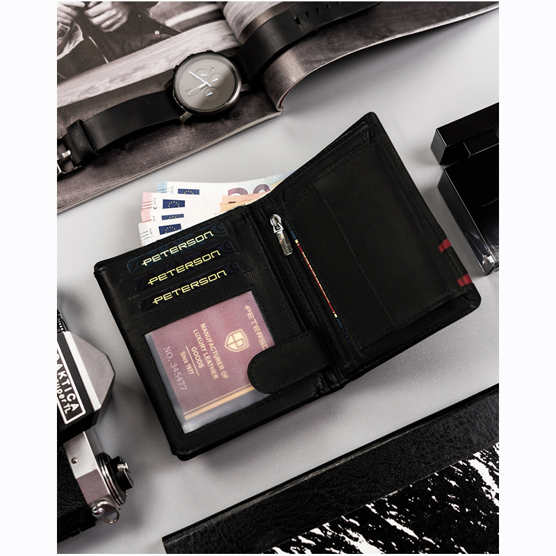 Darčeková sada PETERSON - Peňaženka s príveskom PK-2-N4 čierna/červená