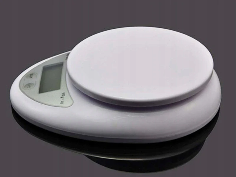 Kuchynská váha s LCD displejom do 5 kg