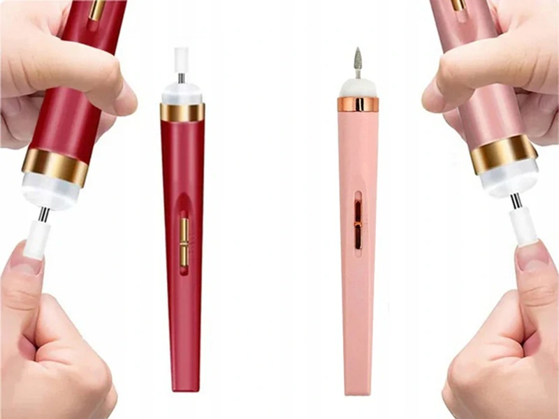 Sada na manikúru a pedikúru + 5 nástavcov