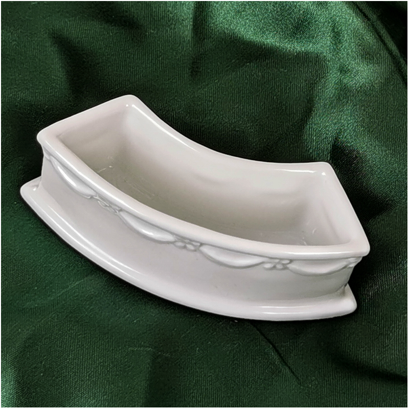 Reutter Porzelan - Porcelánový kvetináč dekorovaný 9x3cm