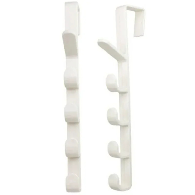 Plastový vešiak na dvere