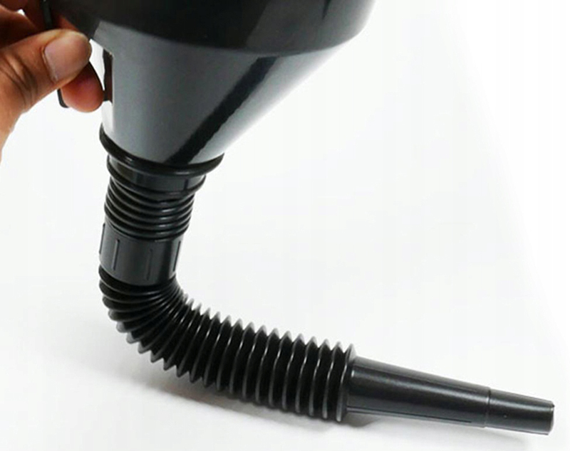 Lievik na palivo plastový 16,5cm