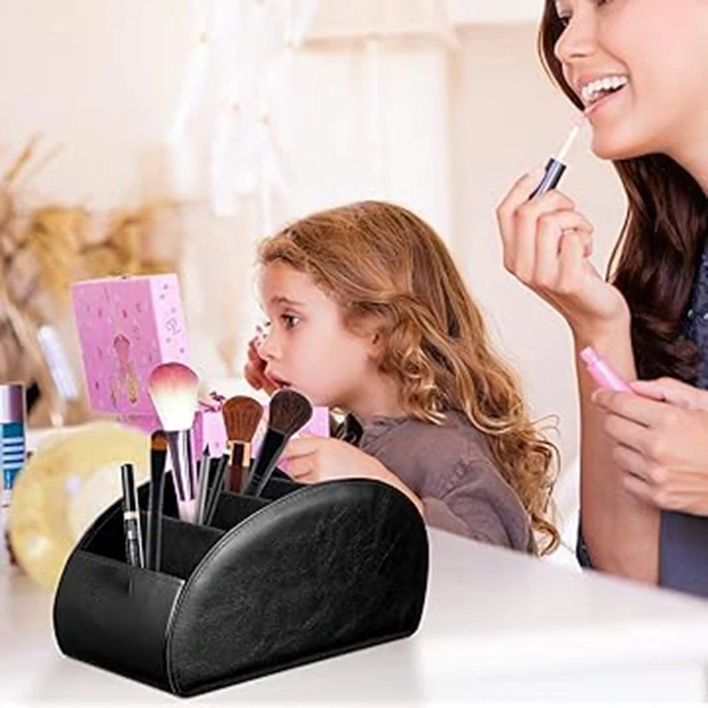 Kožený organizér na diaľkové ovládače, telefóny a doplnky