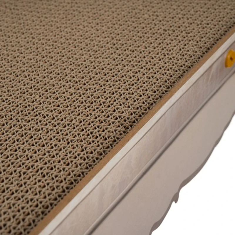 Pohovka so škrabadlom pre mačku 60x29x32cm