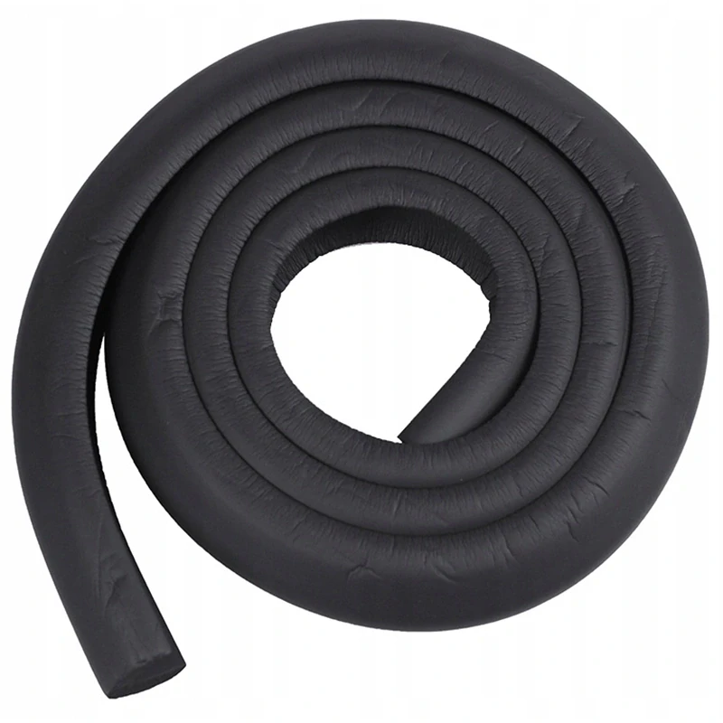 Ochranné penová páska na hrany nábytku 2m čierna