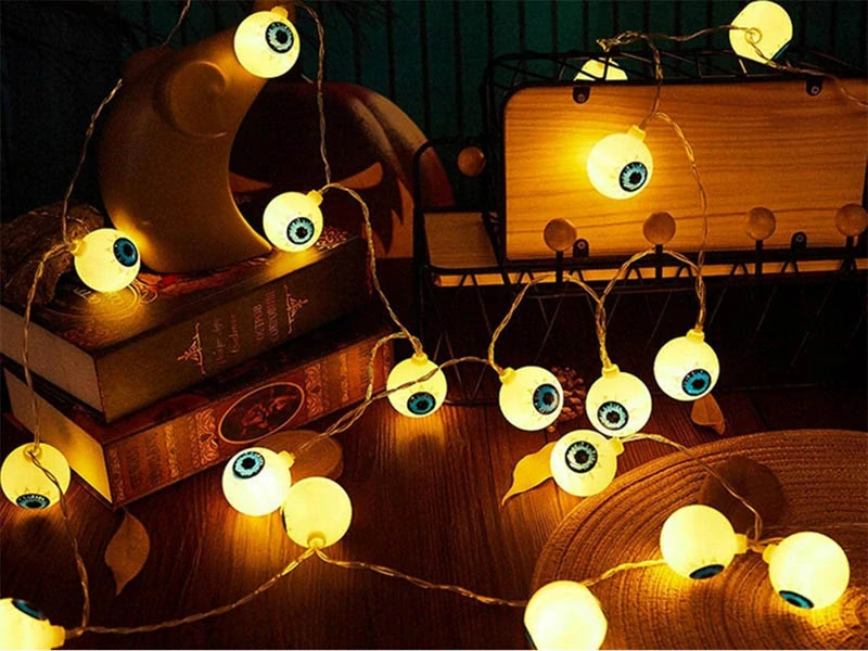 Halloweenska LED girlanda Oči 2m