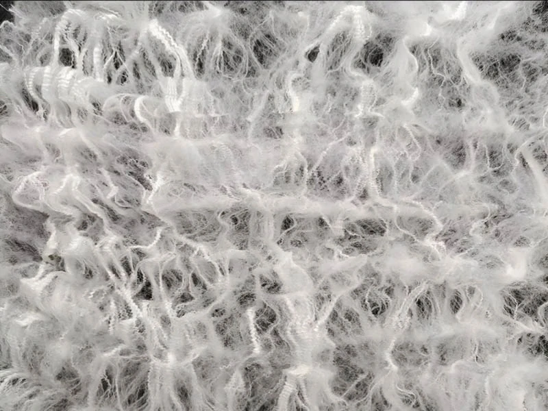 Halloweenska výzdoba Pavučina biela so 4 pavúkmi