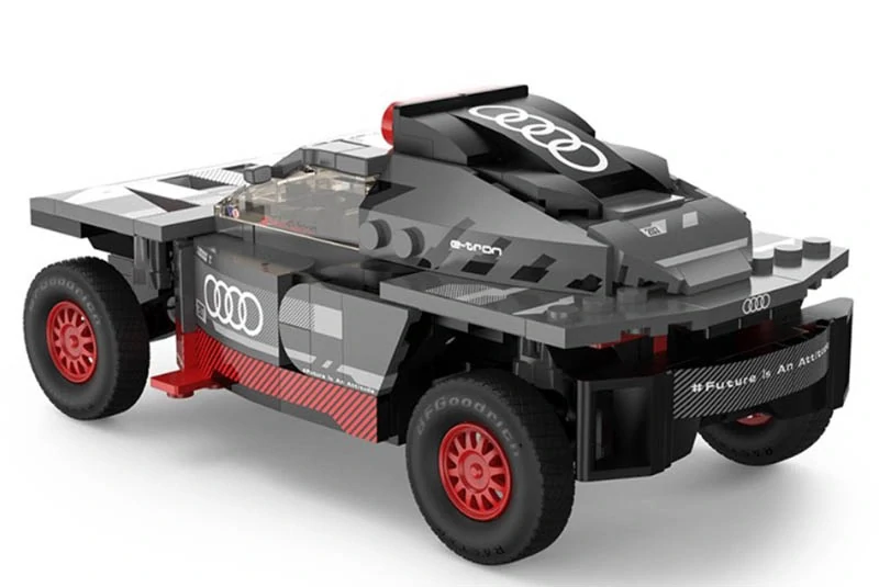 Rastar stavebnica Audi RS Q e-tron 1:30 – 367 dielikov