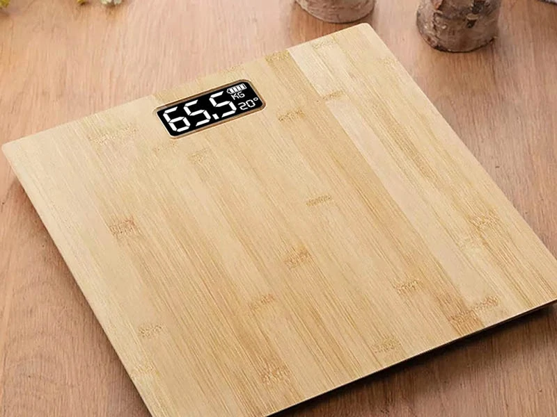 Osobná váha bambusová s teplomerom LCD do 180kg