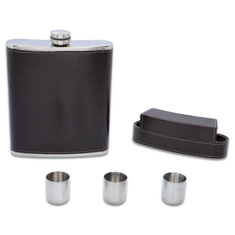 Ploskačka 540ml s pohárikmi v koženom púzdre s pohárikmi