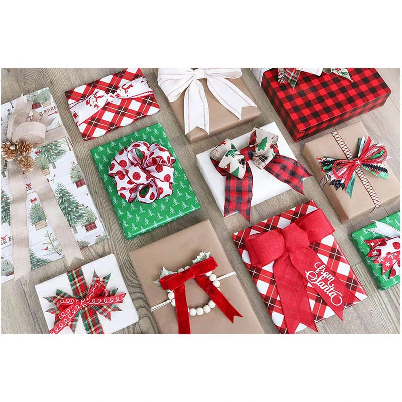 Stuha saténová so srdiečkami - 23 m x 2,5 cm : červená