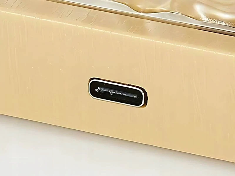 Krištáľová RGB lampička v tvare kocky s diaľkovým ovládaním