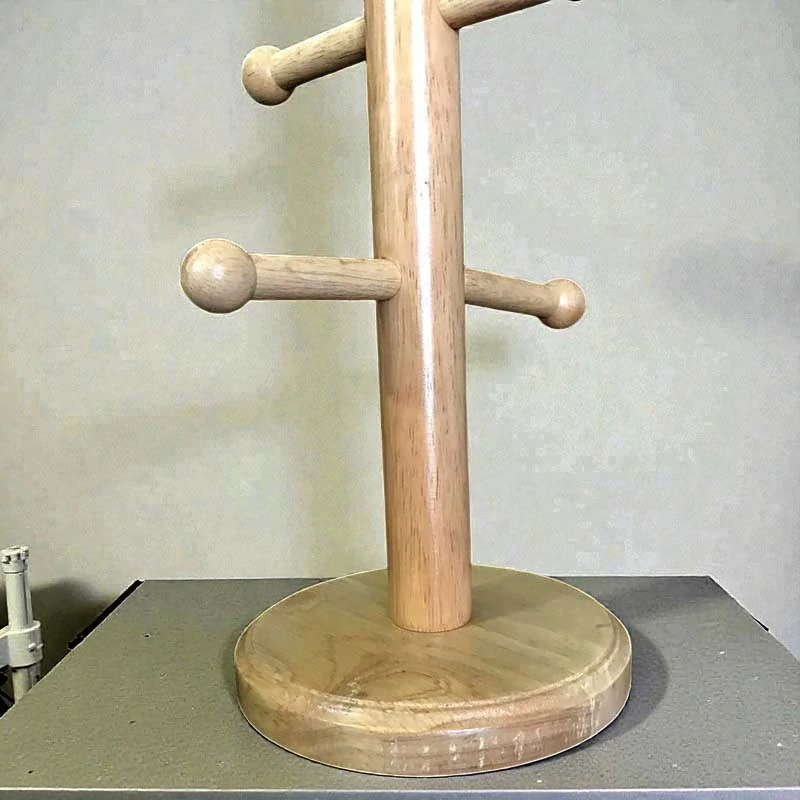 Drevený stojan na hrnčeky 35 cm