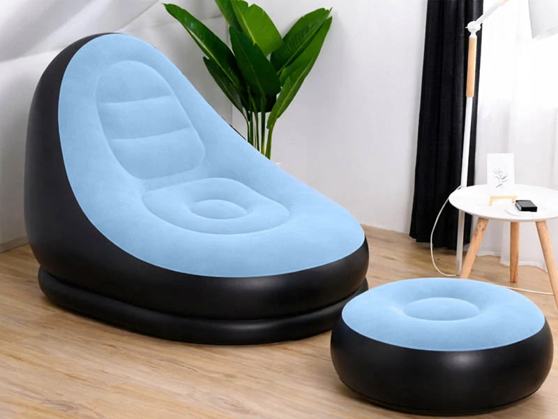 Nafukovacie záhradné kreslo s podnožkou modré