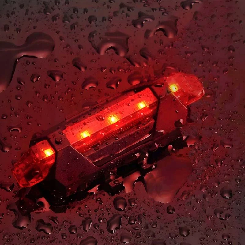 Solárna LED lampa na bicykel so zadným svetlom a klaksónom