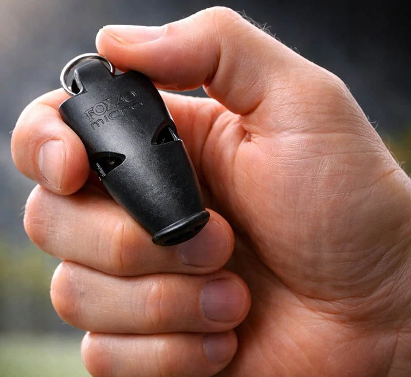 Rozhodcovská píšťalka Fox 40 Micro 110 dB