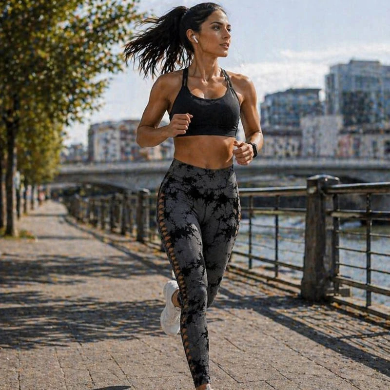 Dámske legíny push up mramorový vzor S/M sivé
