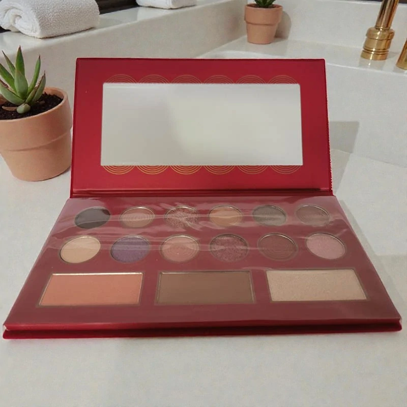 MAX & MORE Face & Eyeshadow Palette
