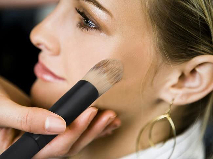 Kozmetický štetec na make-up Basic 13,5cm