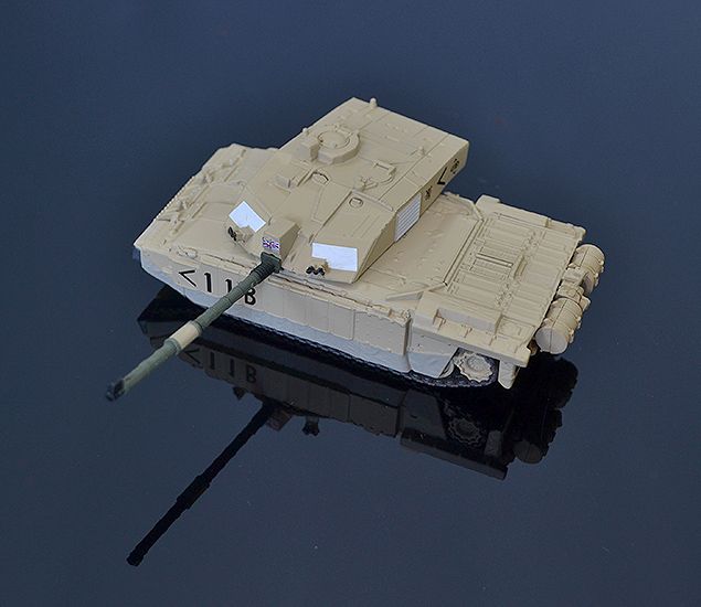 Model tanku FV 4034 Challenger 2 1:74