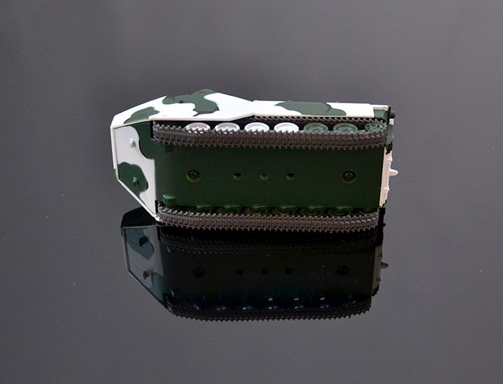 Model obrneného transportéra AAVP7A1 1:74